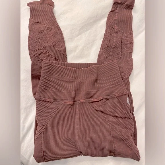 Free people movement high rise diamond legging - Picture 6 of 13